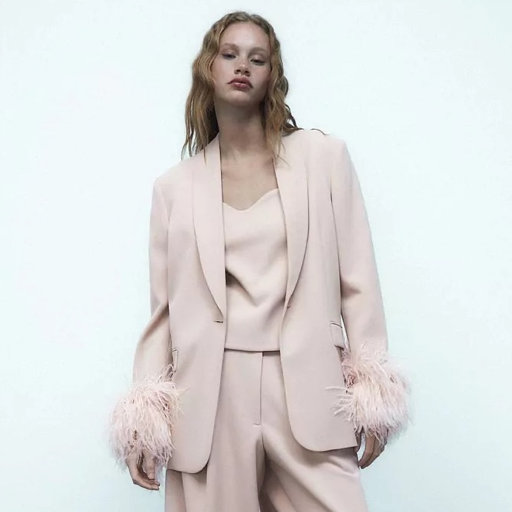 NWT Zara blush BUSTIER Sweetheart neckline top. Size medium.